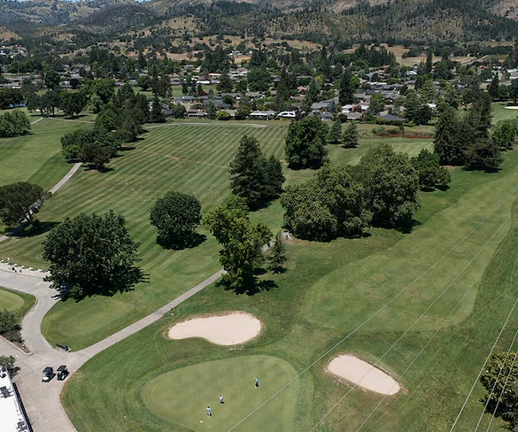 Image of Oakmont Gardens (9)
