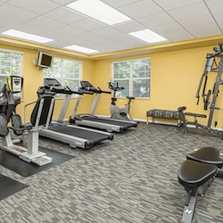 Image of Applewood Pointe of Bloomington Cooperative (3)