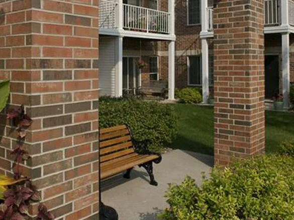 Image of Parkway Landings Seniors Apartments (3)