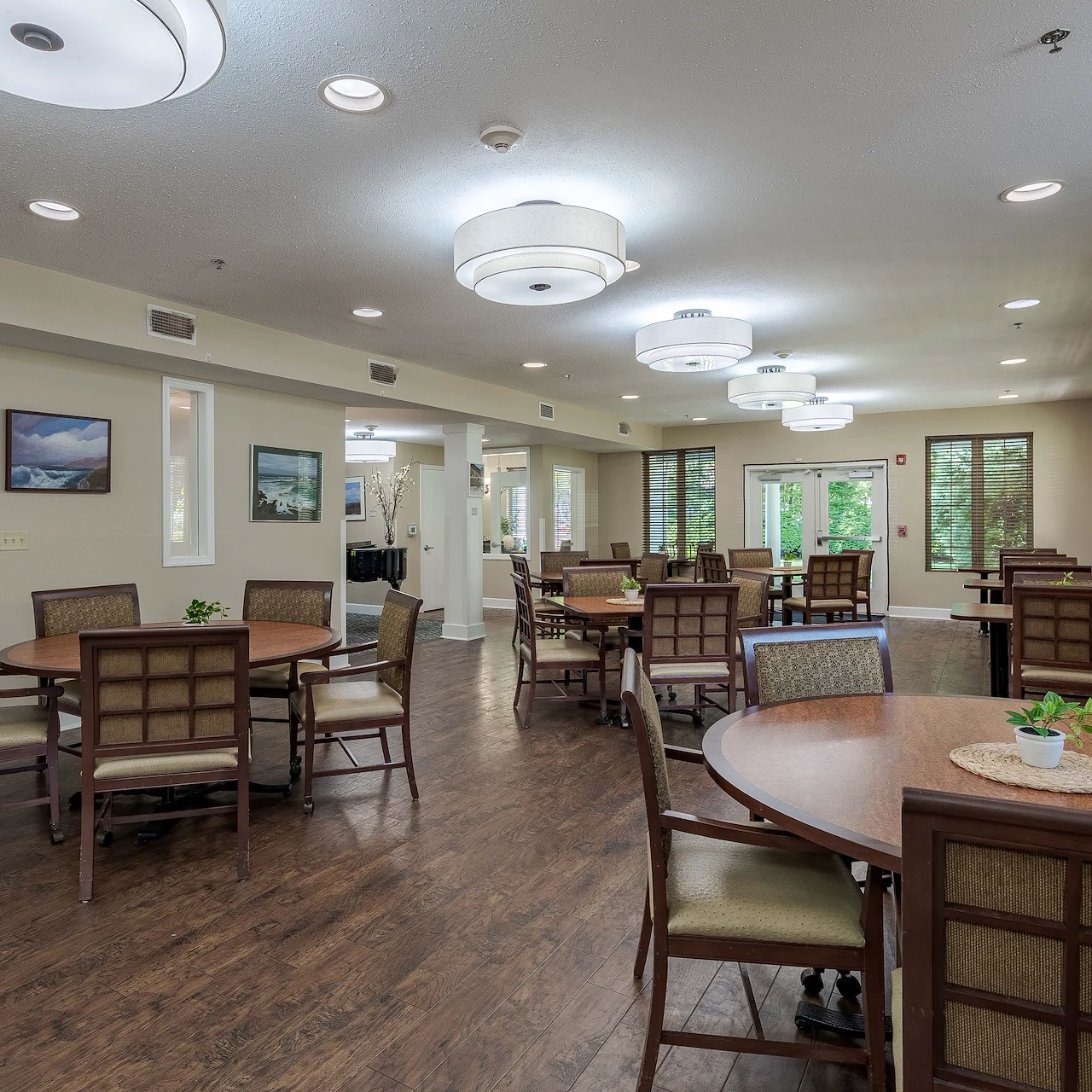 Image of Hawthorne Gardens Senior Living (3)