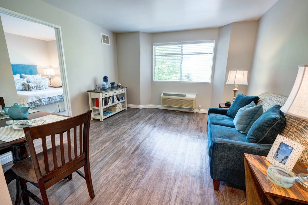 Image of Creston Village (6)