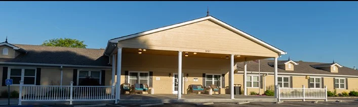 Image of Brownsburg Health Care Center (1)