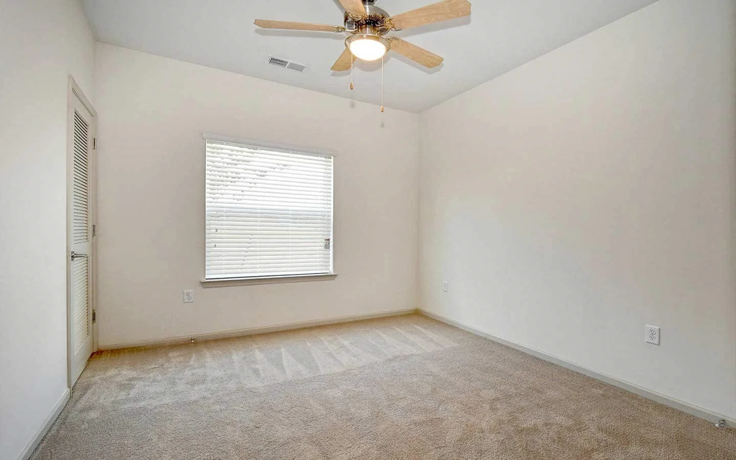 Image of Riverport Landings Senior (4)