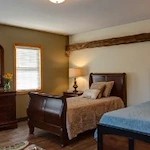 Image of Pine Rock Manor (3)