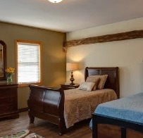 Image of Pine Rock Manor (3)
