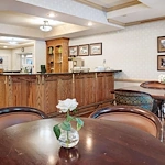 Image of Sunrise of Metairie (3)