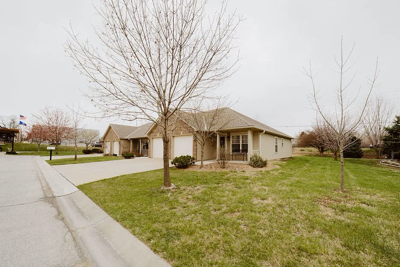 Image of Pebblebrook Villas (1)
