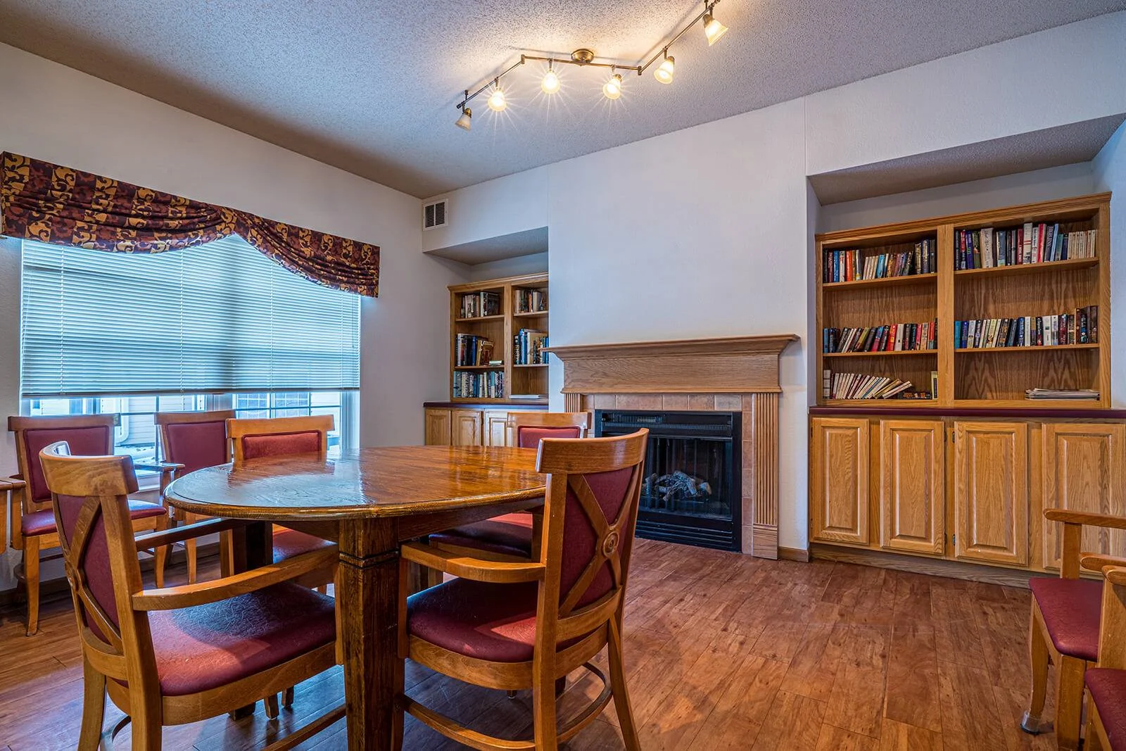 Image of Cedar Lodge Owatonna (7)