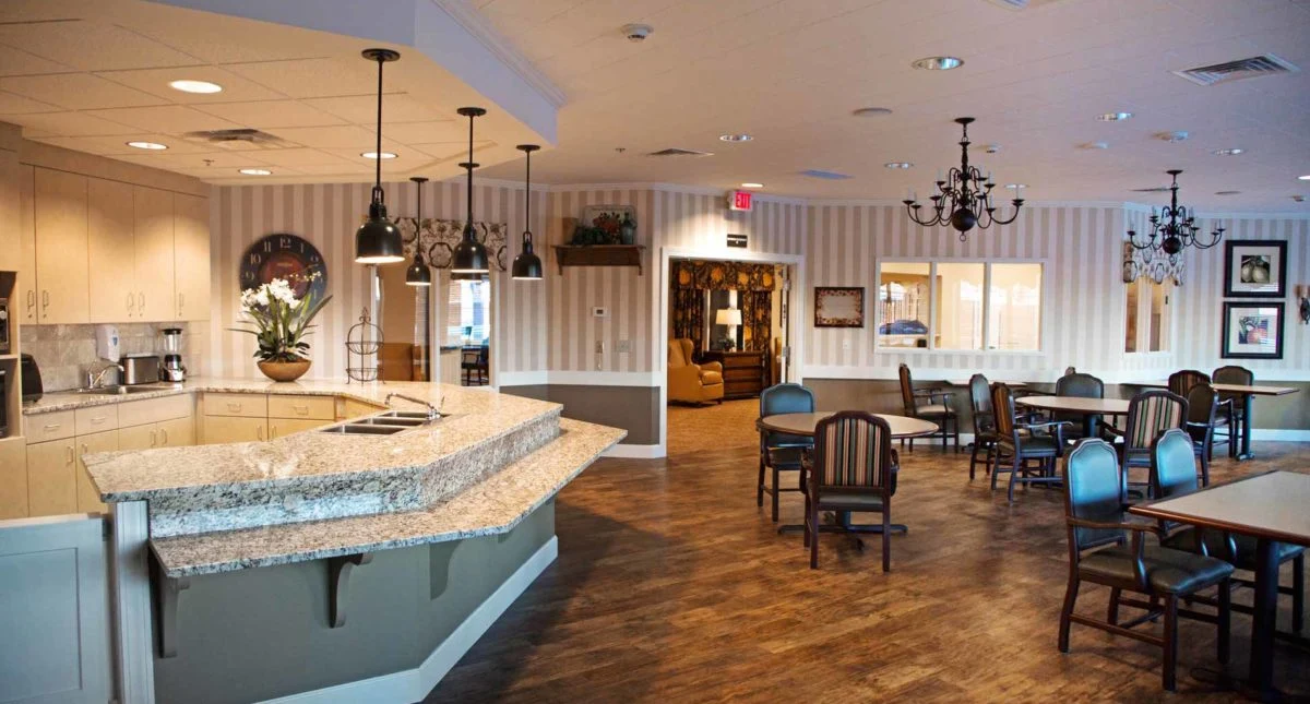 Image of Amber Creek Inn (5)