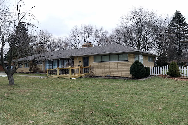 Image of Genesis Senior Living - Utica (1)