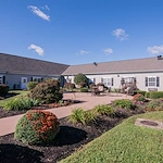 Image of Morning Pointe of Russell (6)