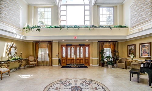 Image of Royal Palms (6)