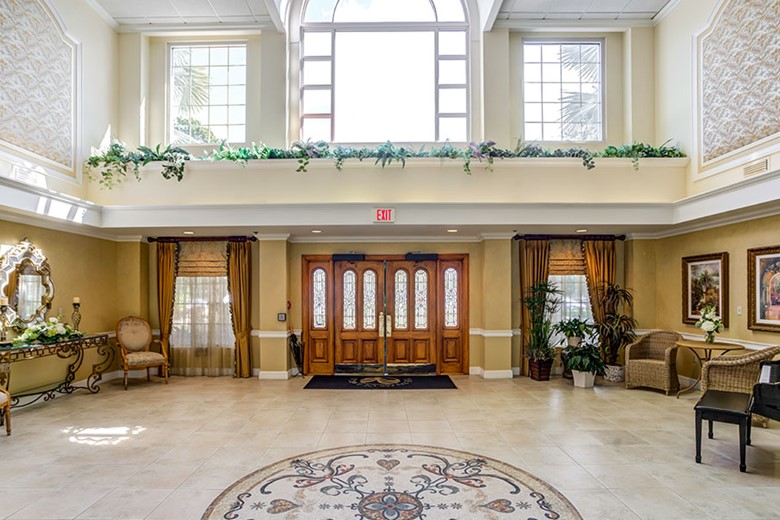 Image of Royal Palms (6)