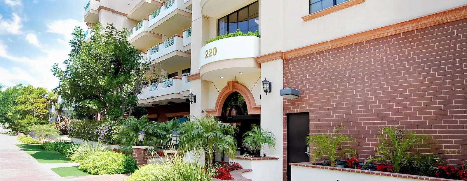 Image of Oakmont of Beverly Hills (1)