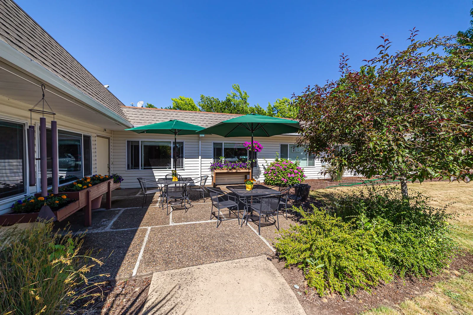 Image of French Prairie Nursing & Rehabilitation (5)