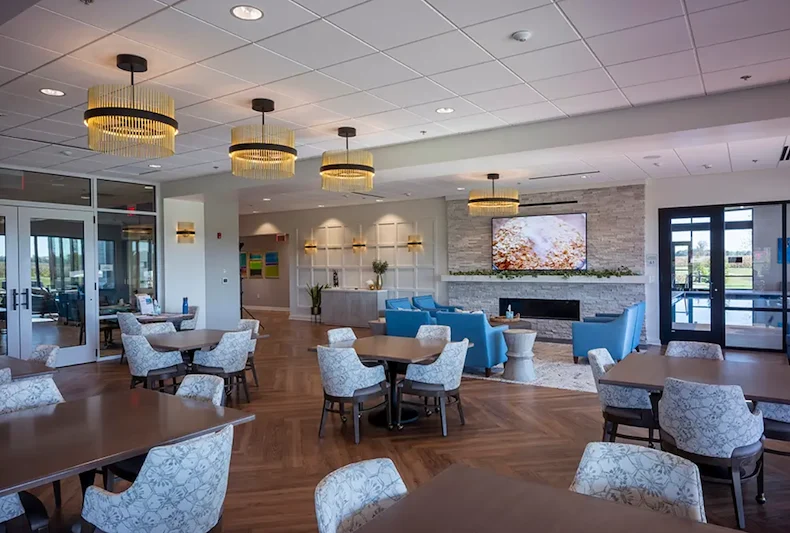 Image of Athens Crossing (6)