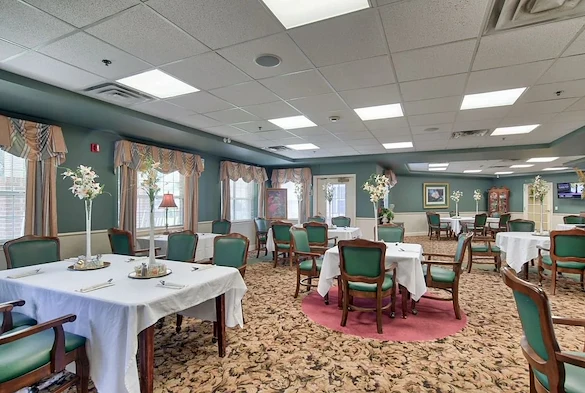 Image of Autumn Cove Retirement Community (5)