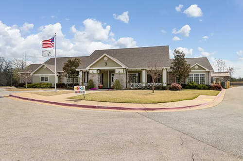 Image of Brookfield Senior Living - Bella Vista (1)