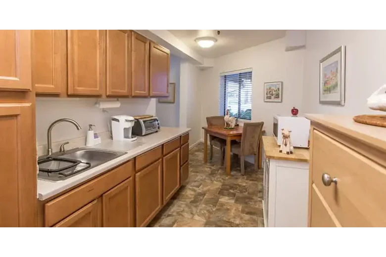 Image of Deer Park Retirement Community (7)