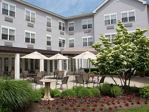 Image of Atria Hertlin Place (2)