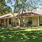 Image of 4 Seasons Senior Living Lewisville II (1)