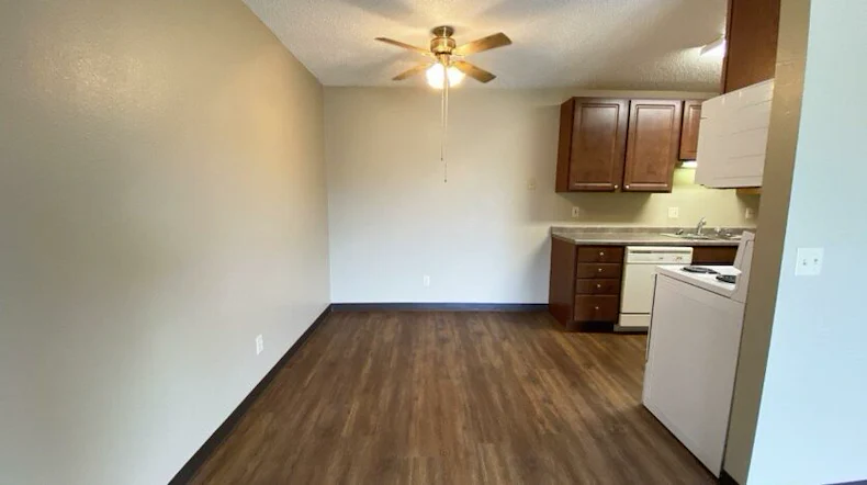 Image of Briarwood Apartments (5)