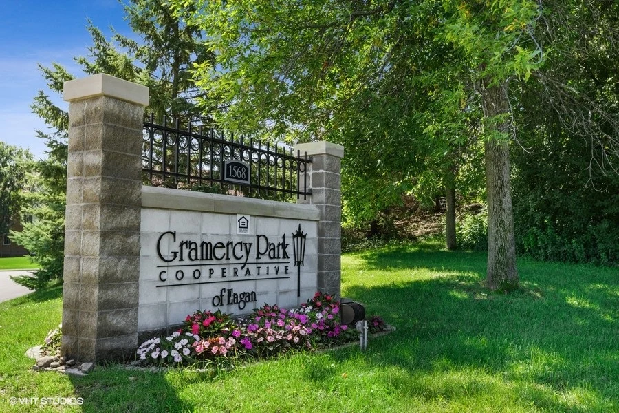 Image of Gramercy Park Eagan (2)