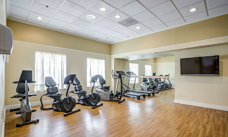 Image of Royal Palms (3)