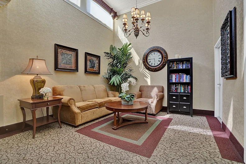 Image of Fallbrook Glen of West Hills (8)