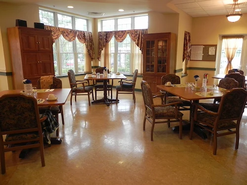 Image of Garvey Manor (3)