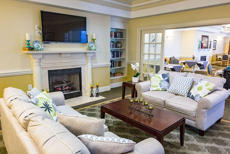 Image of Morningview at Irving Park (6)