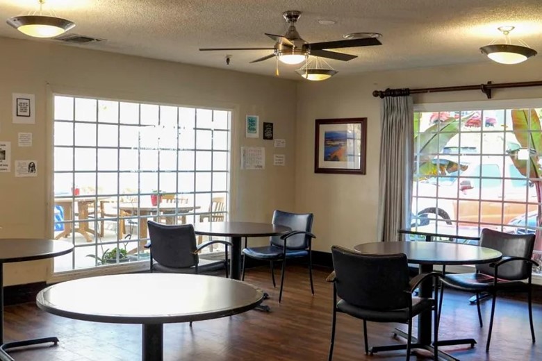 Image of Mission Hills Post Acute Care (9)