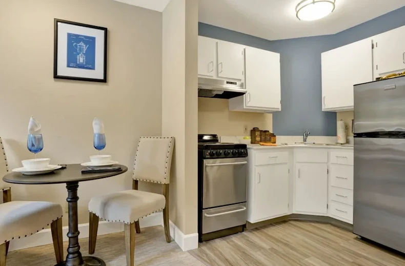 Image of Mountlake Terrace Plaza (3)