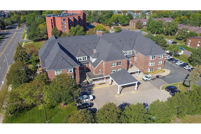 Image of Care Suites Of Edina by Vivie (1)