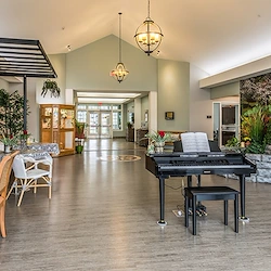 Image of Peregrine Senior Living at Colonie (5)