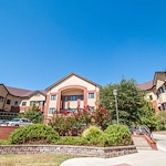 Image of Helen Greathouse Manor (1)