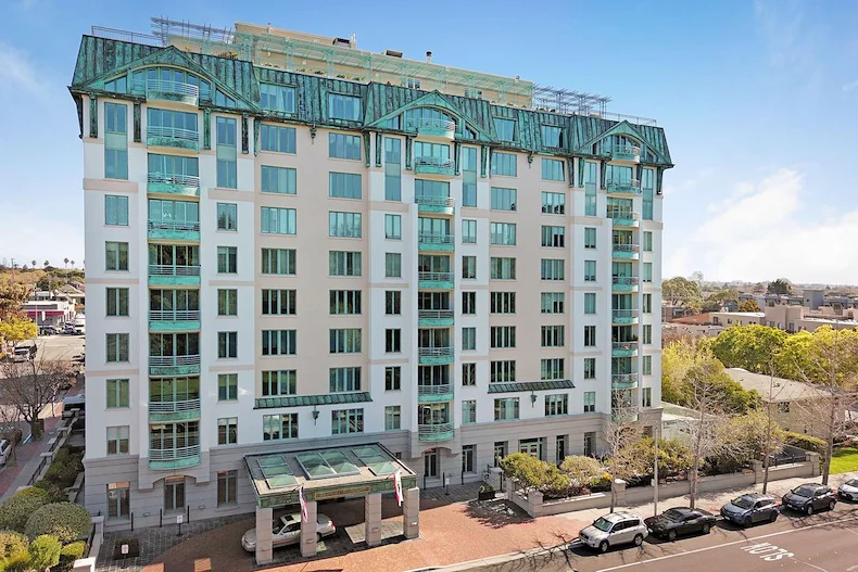 Image of The Stratford (1)