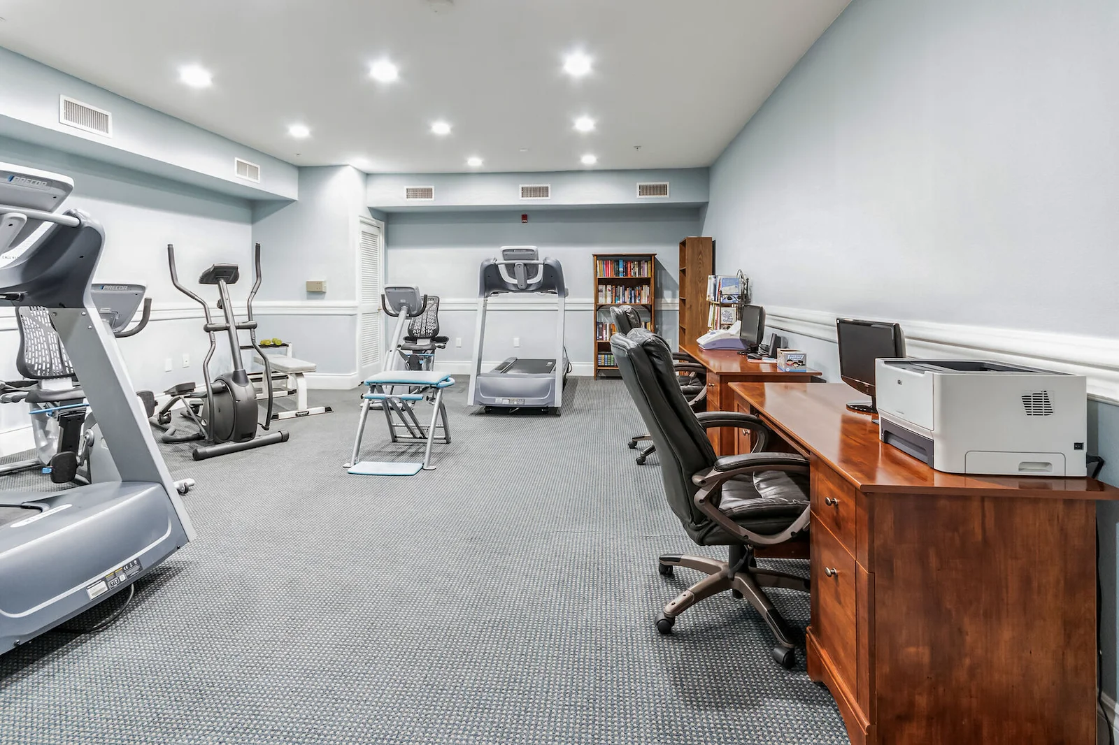 Image of Lake Jackson Manor (4)