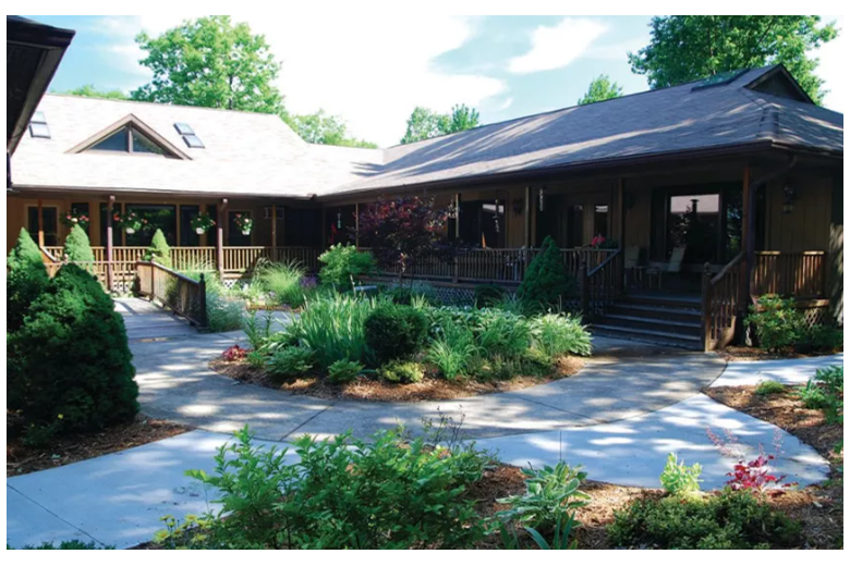 Image of Lakeshore Woods (1)