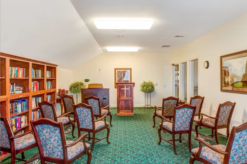 Image of Huntington Place (5)