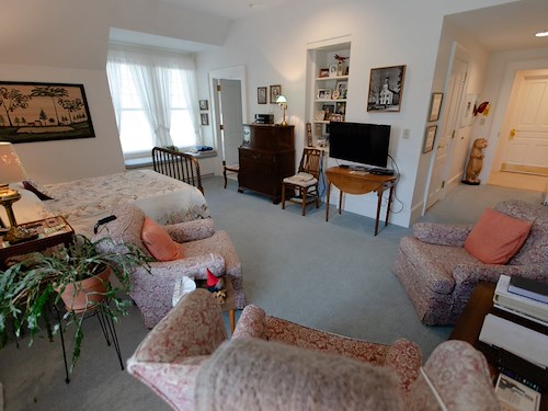 Image of Clara Welch Thanksgiving Home (9)