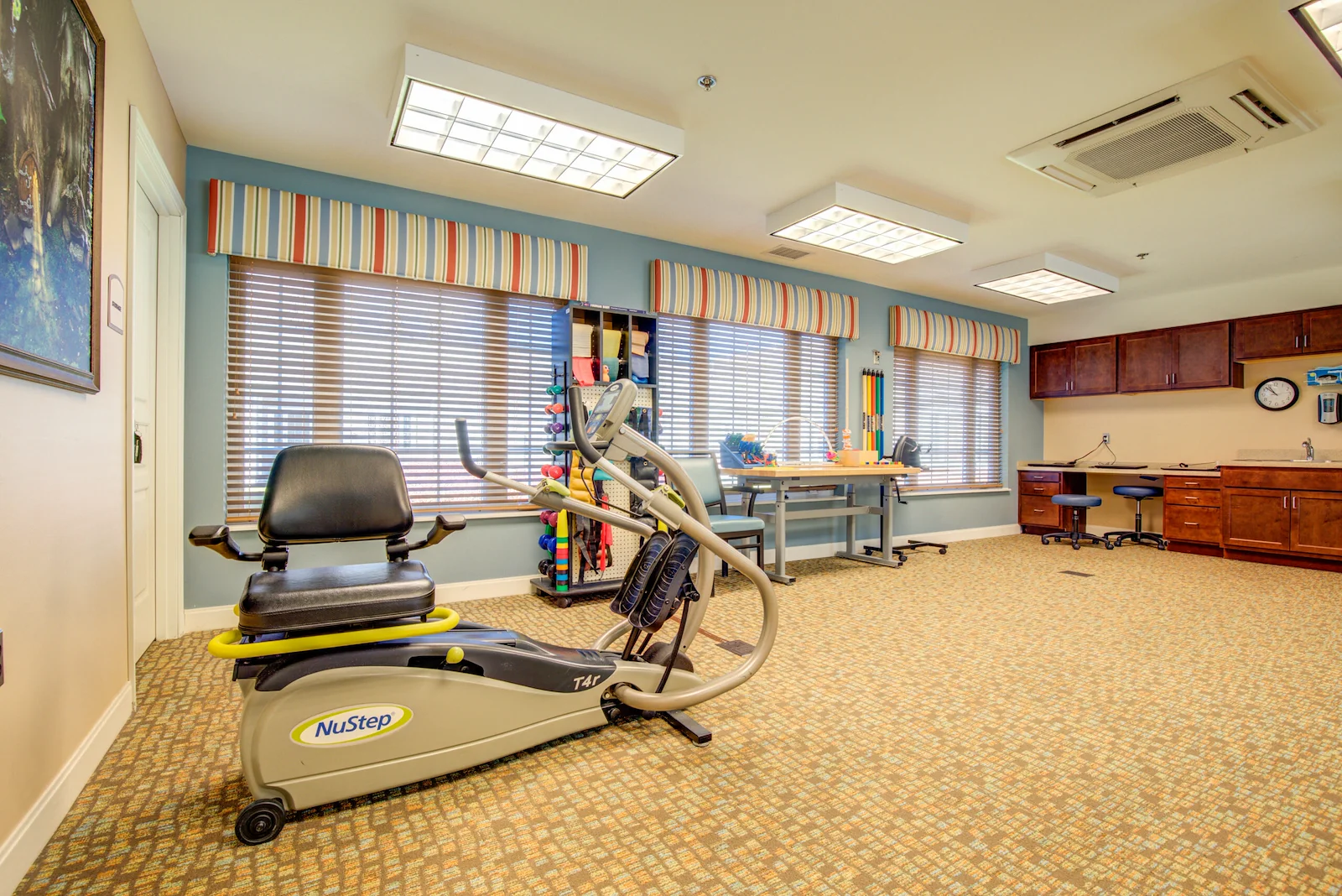 Image of Mission Point Rehab (2)