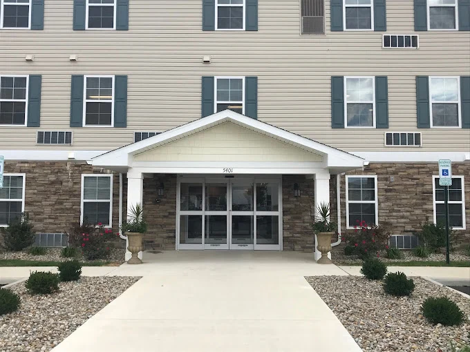 Image of Lorain Pointe Senior Living (1)