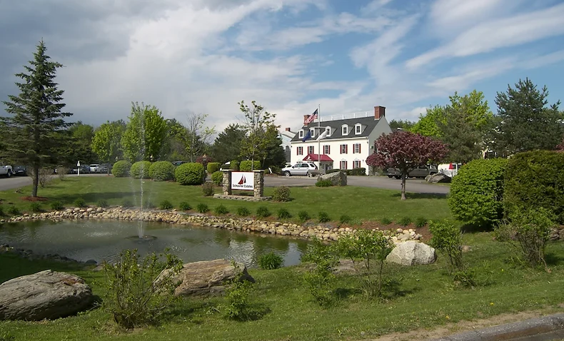 Image of Schooner Estates Senior Living (2)