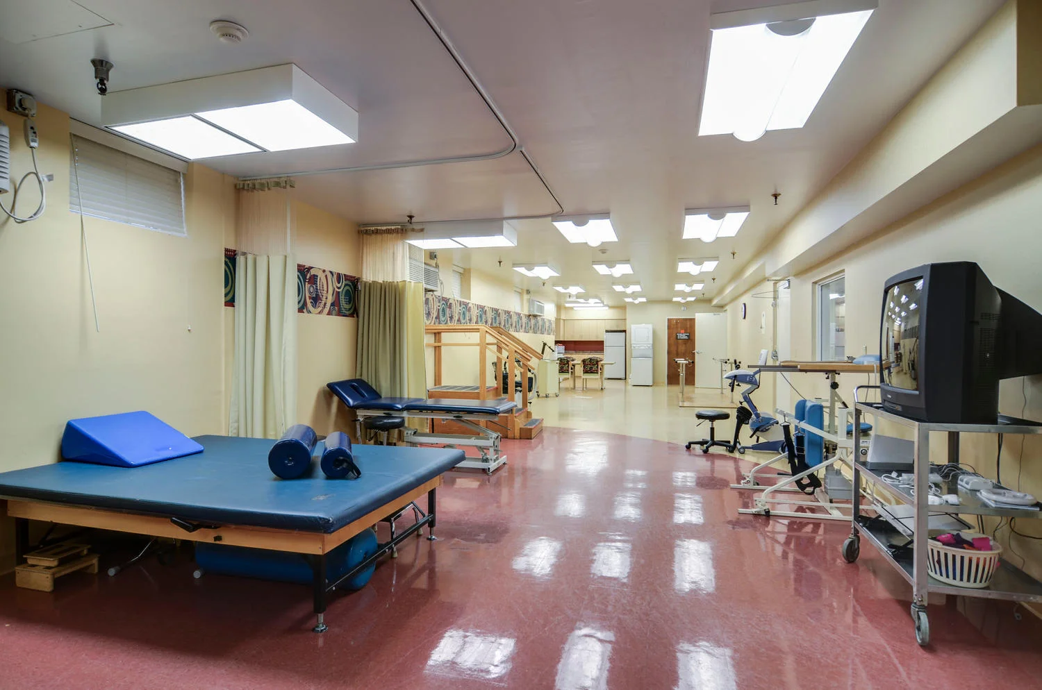 Image of York South Skilled Nursing and Rehab Center (3)