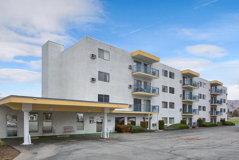 Image of Colonial Vista Senior Living (1)