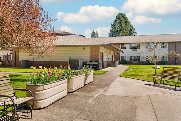 Image of Cedarbrook Lodge (10)