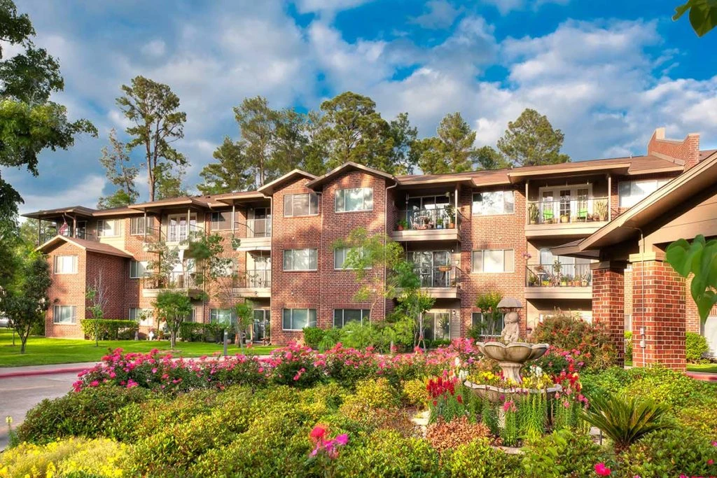 Image of Pinecrest Retirement Community (2)