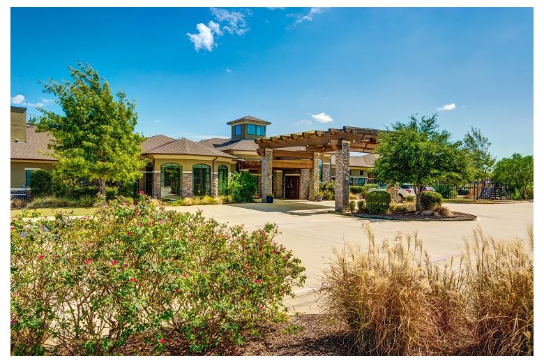 Image of The Auberge at Benbrook Lake (1)