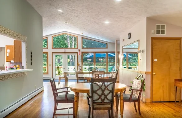 Image of Life of Riley - Maples (7)